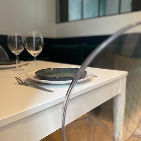 La Suite Dandy - Beau T2 -Terrasse, Parking Gratuit, Climatisation Bagneres-de-Bigorre Exterior photo
